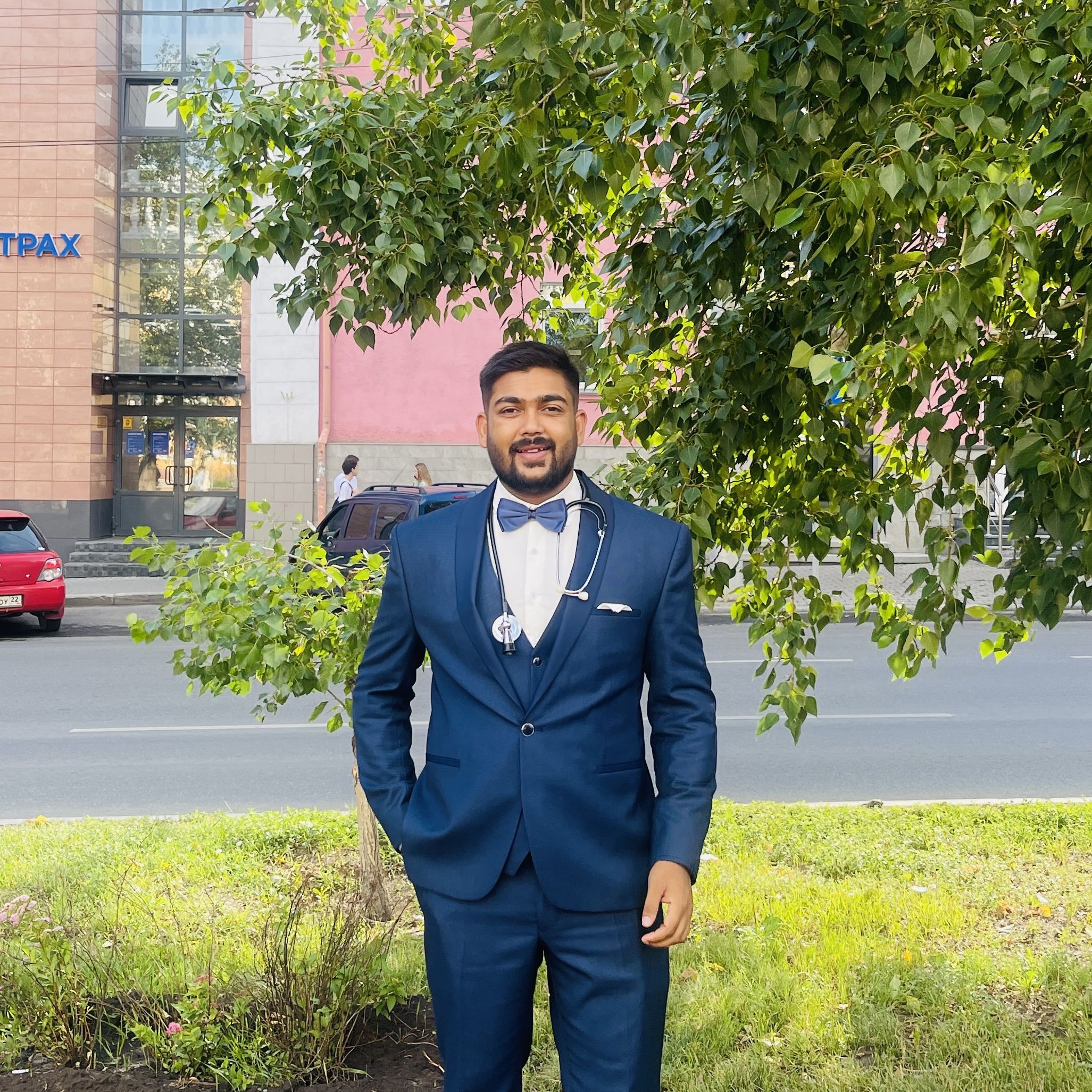 Dr. Mustaque Akond