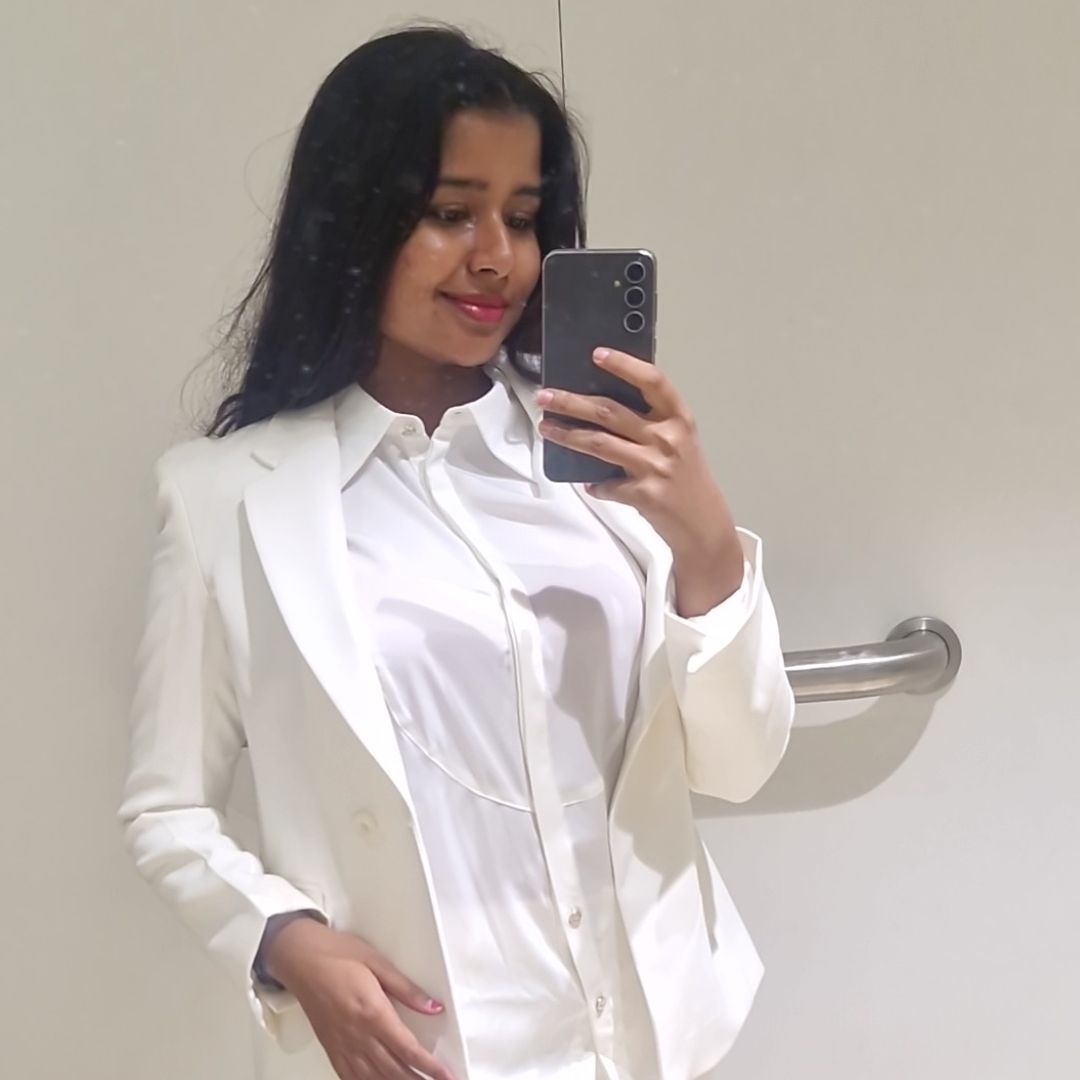 Dr. Dr.kusuma B