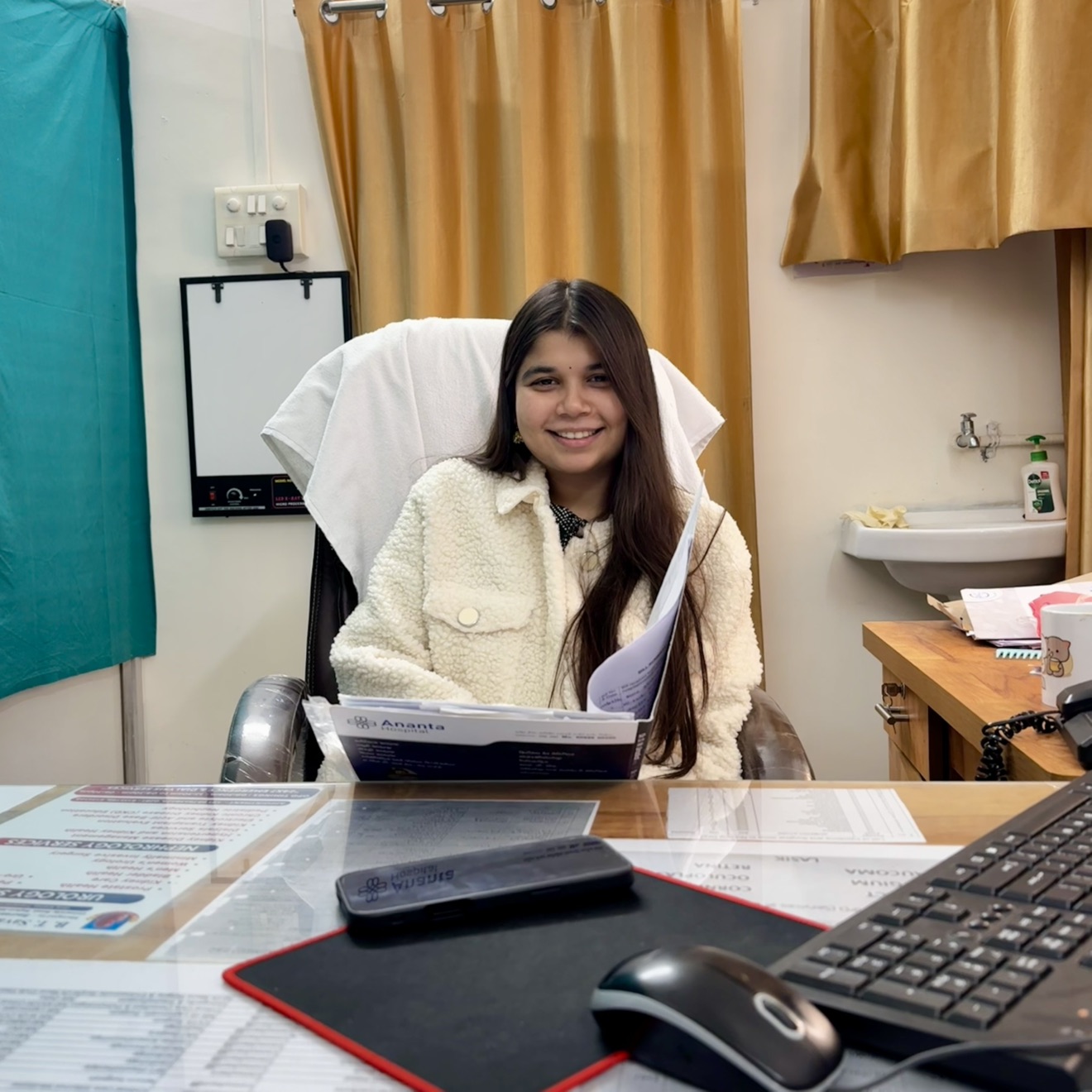 Dr. Kavya Goel