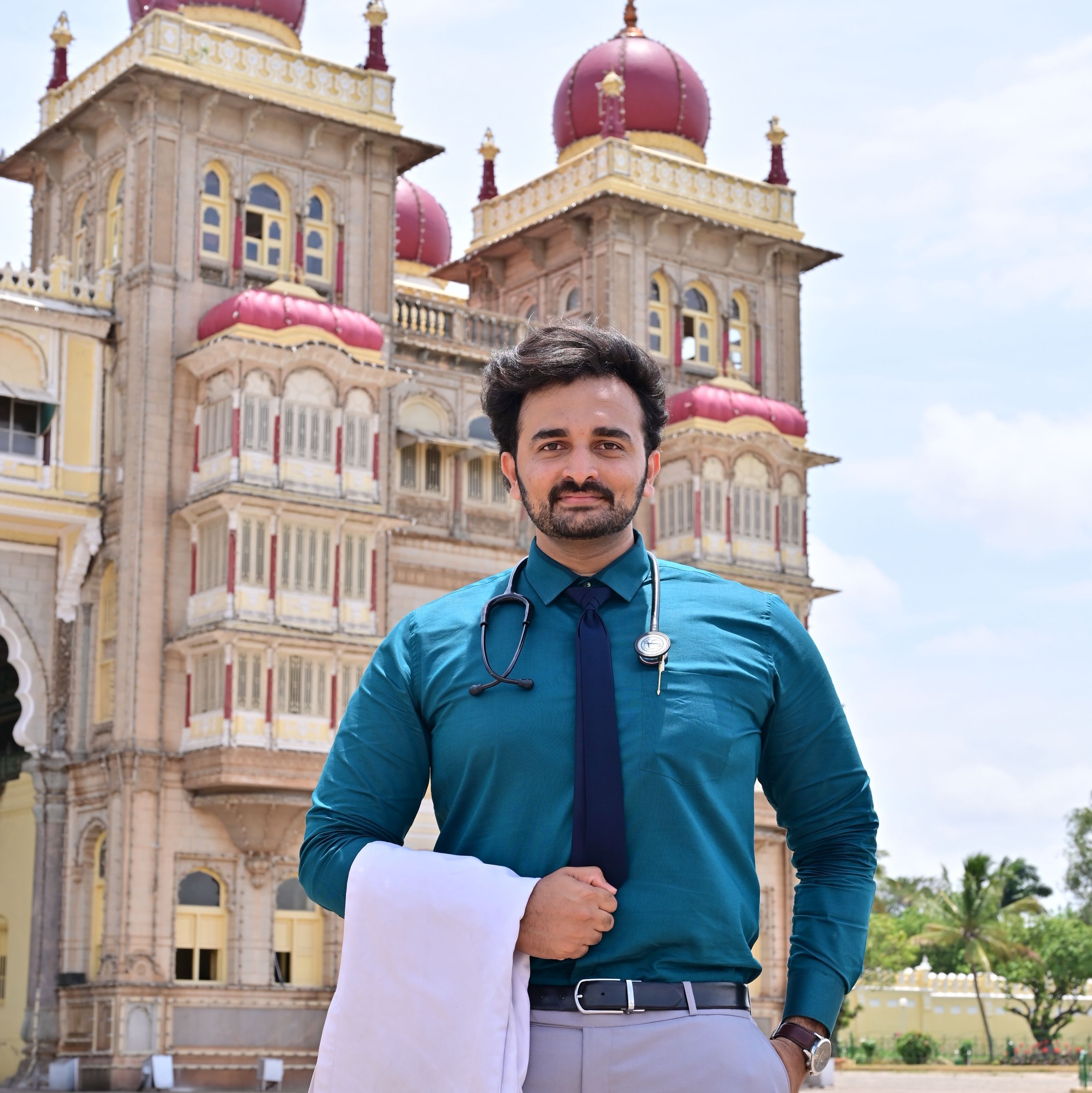 Dr. Darshan M S